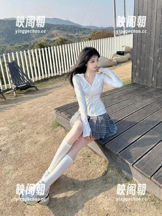 17c吃瓜苹果版掌中宝，快把八卦新闻都装进口袋！