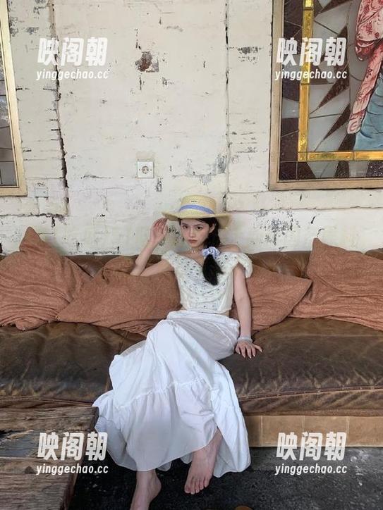 51吃瓜给你送上新鲜国产黑料，直达一口直接上瘾！