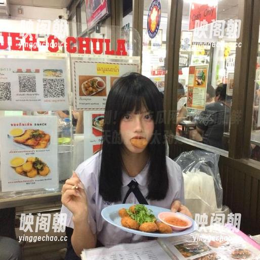 刚刚！51吃瓜网的视频新鲜出炉，今天的新闻太劲爆了！