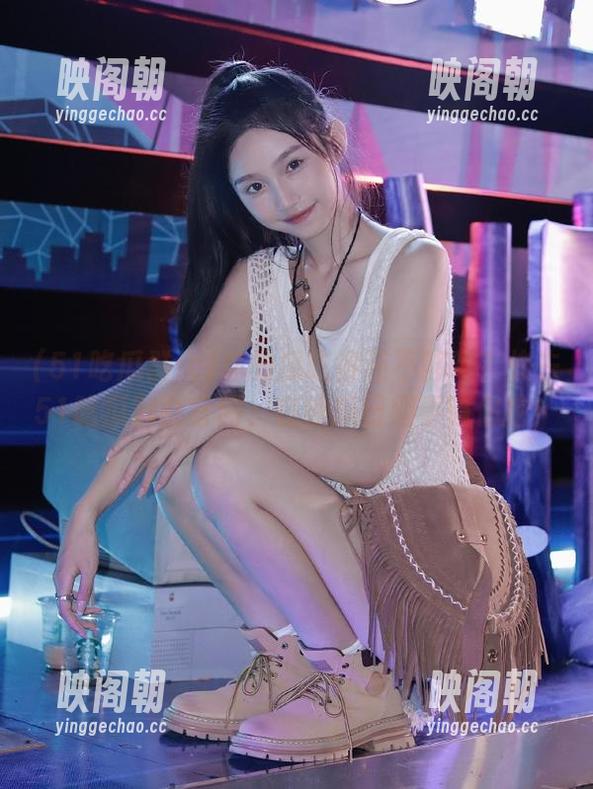 你的瓜吃得还不够吗？快去51吃瓜群众官网，在线瓜田趣事等你挖！