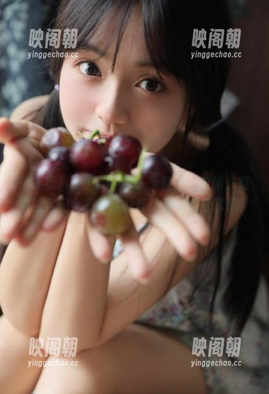 苹果版51黑料网：哈喽，吃瓜的亲们，有什么八卦让咱一起分享吧！