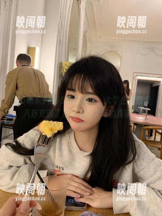 在66吃瓜网址，大学生的恋爱八卦充满了那些不堪入耳的糗事！