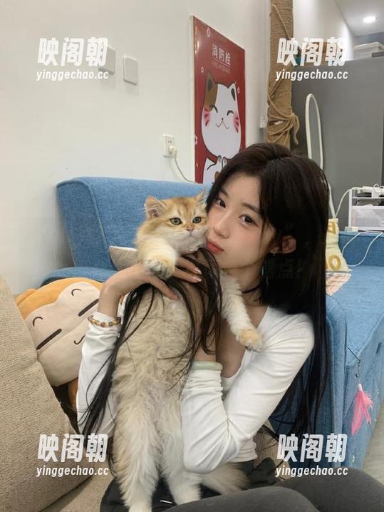 俩字：下载“fuli22.lv”，来吧，跟我一起追逐每一个槽点！