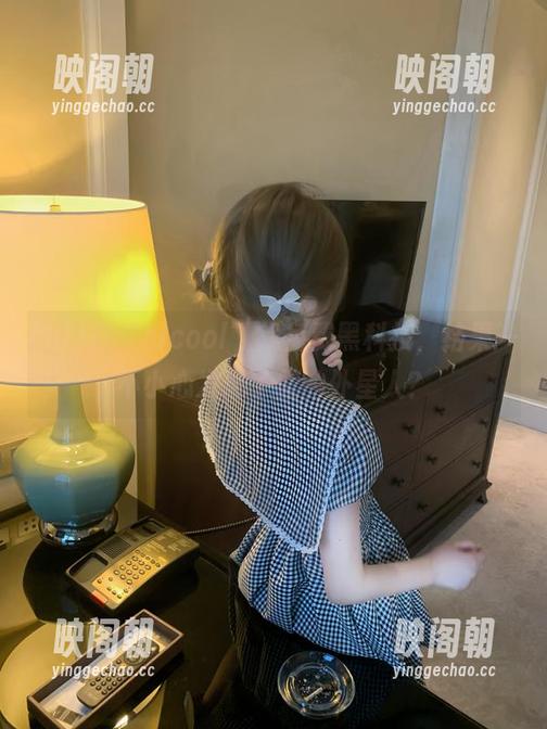 在“hlcool”找免费黑科技，结果一不小心发现了假的外星人？