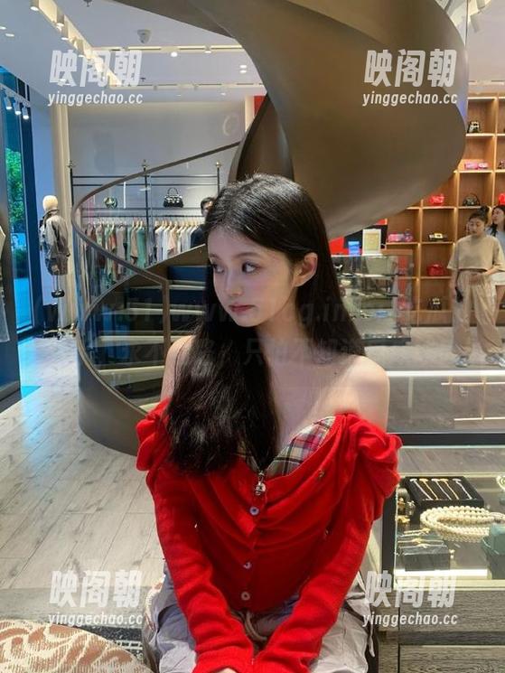 www.51cg.info：吃瓜的高手，永不迷路，只怕不知道瓜成球！