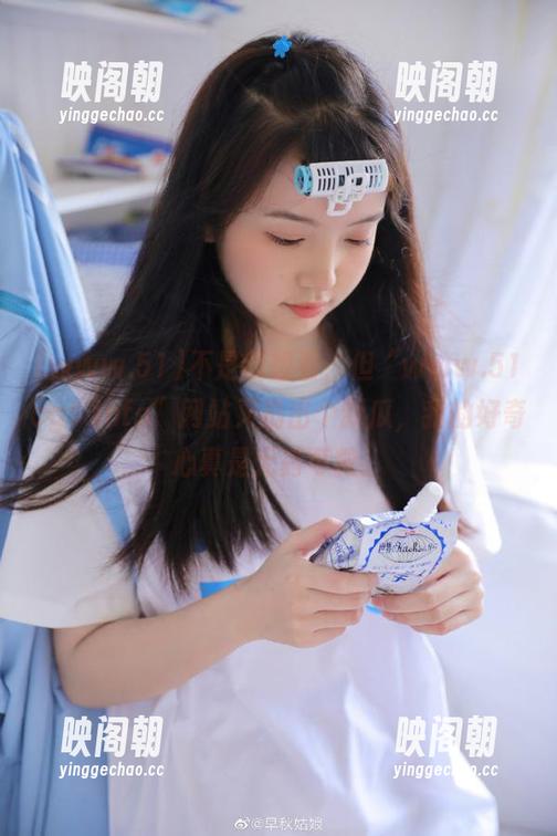 不是我想看，但“www.51cg5.info”网站又扔出个新瓜，我的好奇心真是无药可救。