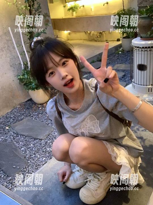 找到免费吃瓜网的入口，别怕，打打开这个黑洞，瓜都飞来啦！
