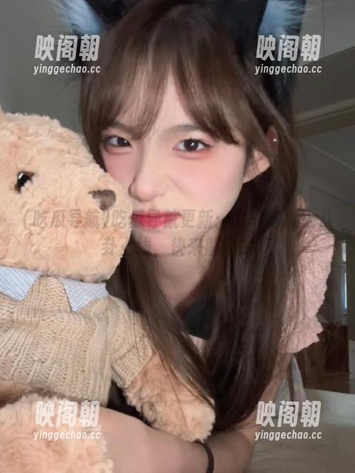 吃瓜导航更新：又一则撩人八卦上线，快来解锁！