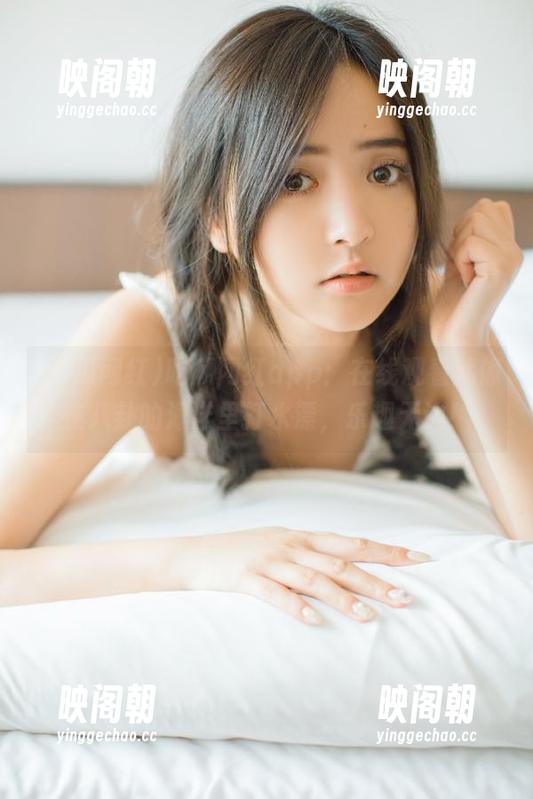 吃瓜网红app：在线观看就像在八卦的海洋里打水漂，乐趣无边！