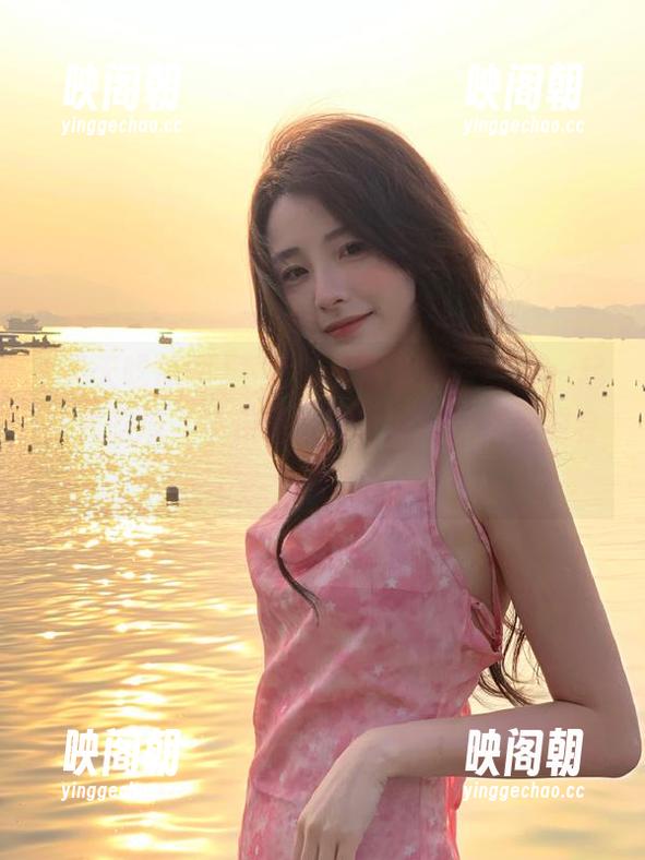 下载天天吃瓜网，和我一起花式吃瓜，不保证会变得聪明，但绝对会增肥！