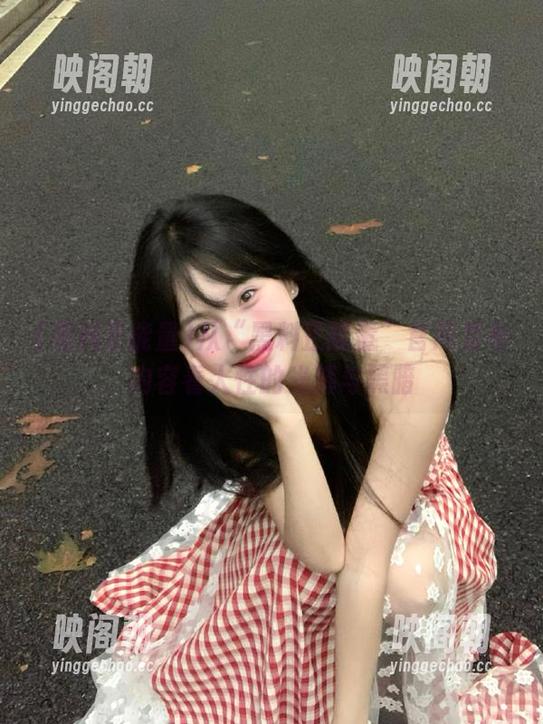 从“黑料正能量”官网发布内容看人性的光辉与黑暗
