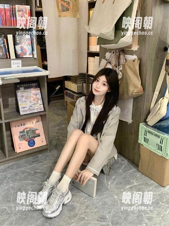 万篇长征黑料正能量迎来了惊天更新，难道我该学会感恩吗？内心有点小动摇呜呜！